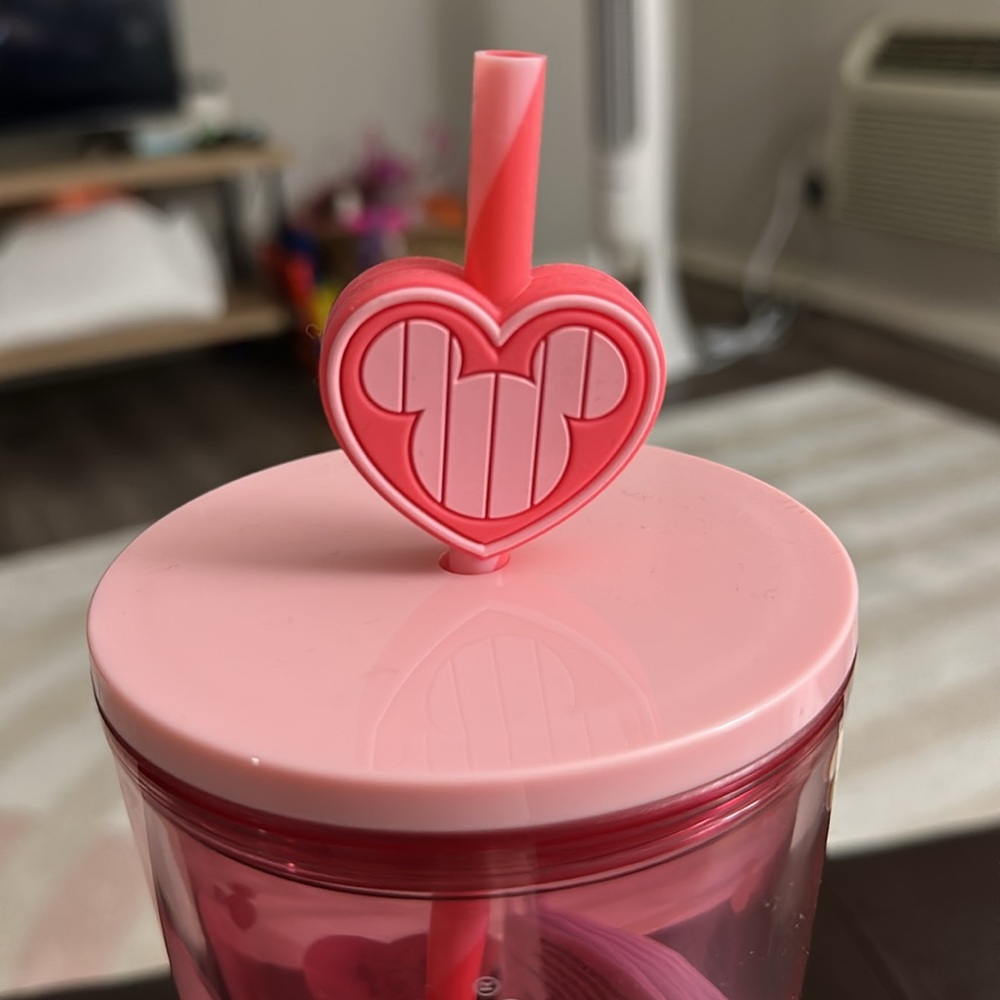 Starbucks Disney Mickey Minnie Valentine’s Day Tumbler - Picture 5 of 6